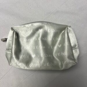 Jewell by Thirty-One Cosmetic Bag Makeup Pouch‎ Travel Accessories Silver Strong